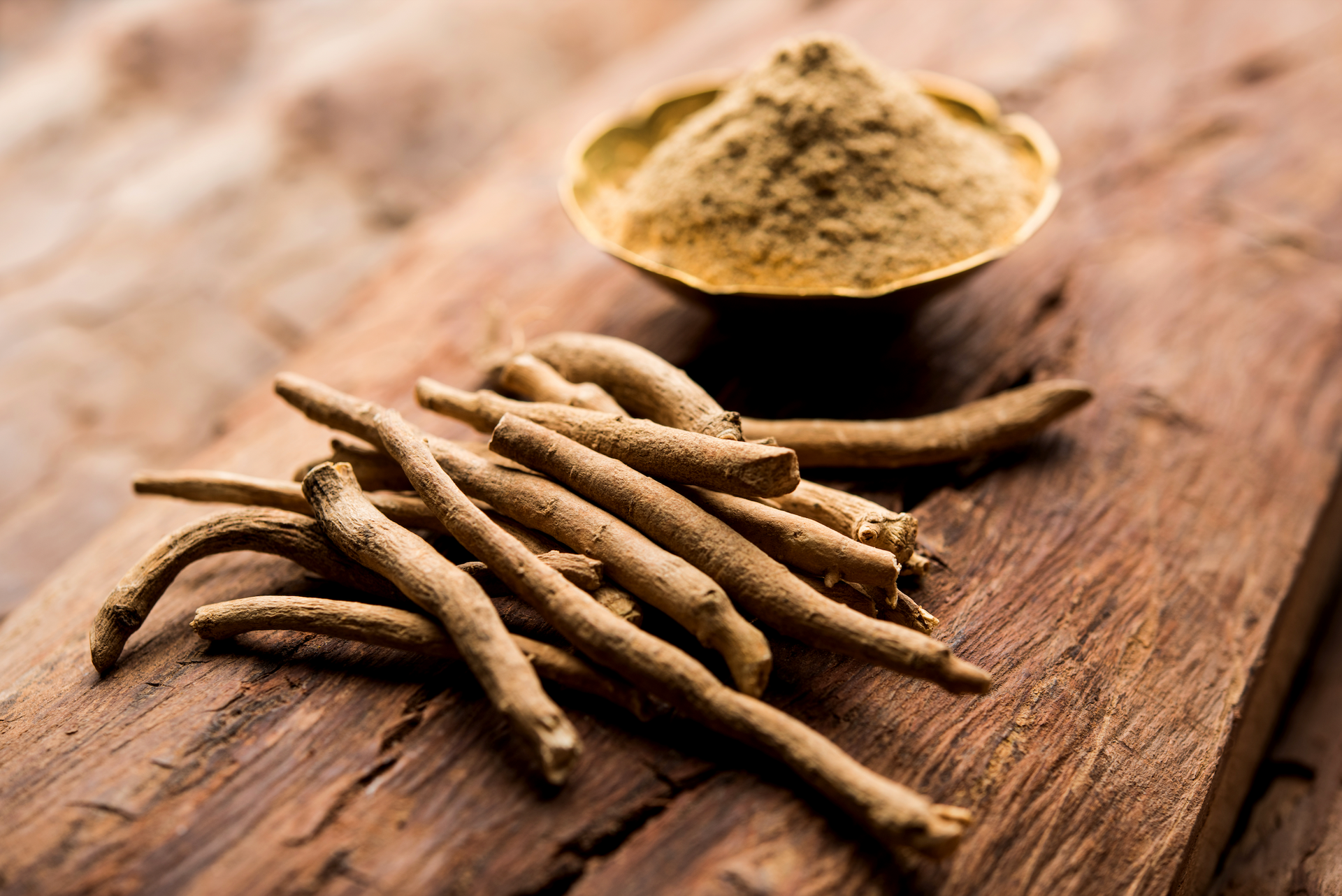 ASHWAGANDHA FOR CALM, STRENGTH &amp; HORMONAL EASE